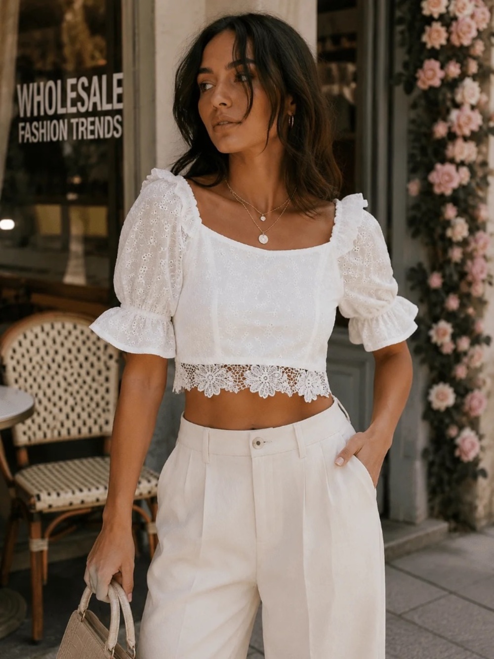 "LA DIOSA" WOMEN'S SHORT PUFF SLEEVE SMOCK EMBROIDERY CROP TOP